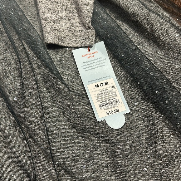 Cute & comfortable Girls Cat & Jack Holiday Dress w/tule glitter overlay - M - Picture 3 of 4